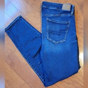 AEO High-Waisted Patched Skinny Jeans - Size 10 Regular (EXCELLENT CONDITION)